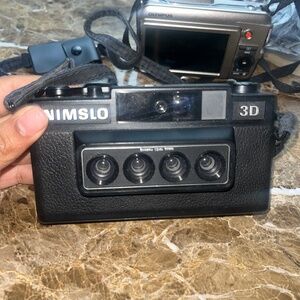 Nimslo FILM CAMERA